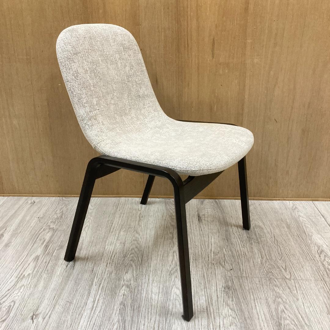 フクラ　カフル　CUFUL　現行モデル ダイニングチェア　椅子　アームレス　A