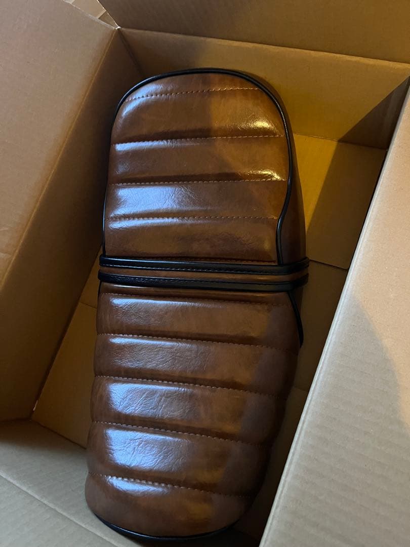 送料無料☆新品☆エイプ50用あんこ抜きタックロールシート☆全年式対応☆