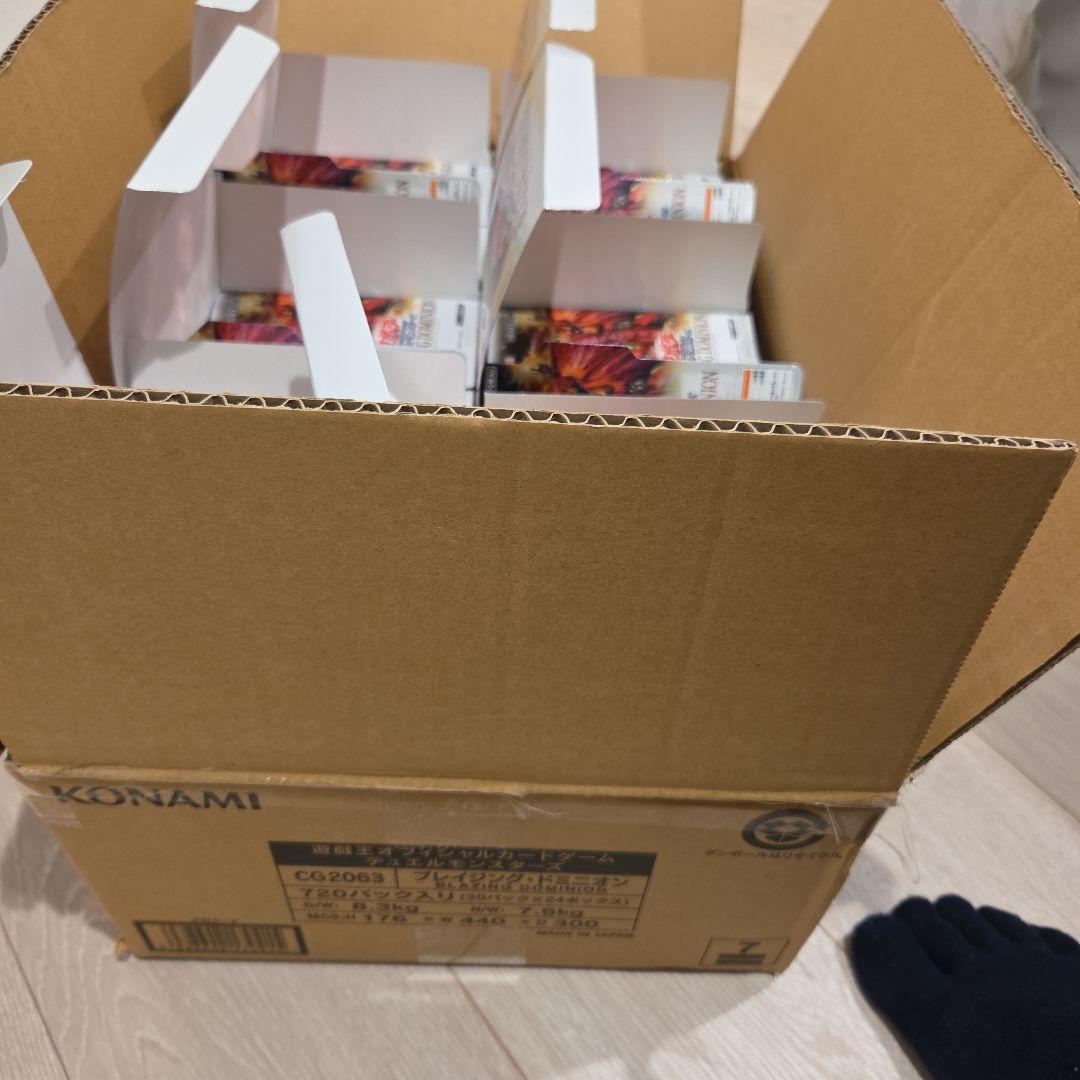 ず*だ様 遊戯王　ブレイジングドミニオン　未開封　720パック