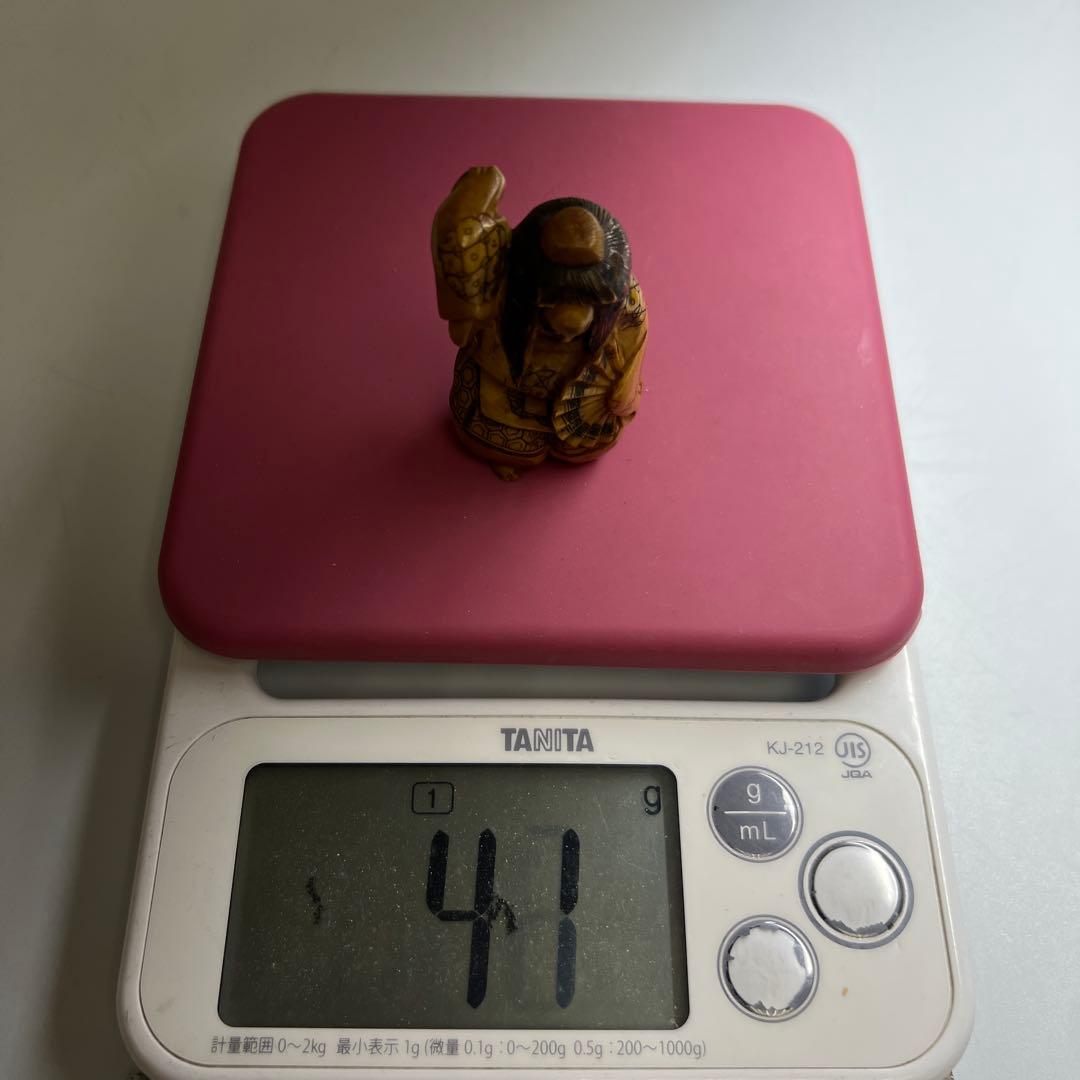 極上からくり人物根付　木箱付　41g 東Y8-0206☆2F