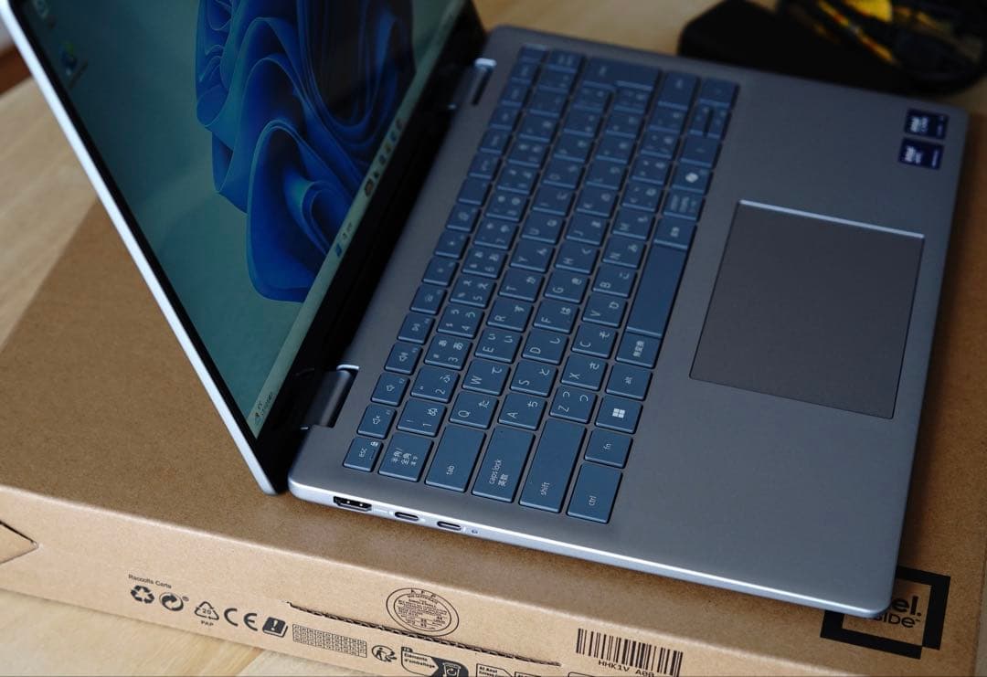 極美品使用浅 Dell 14 Plus 2-in-1 DB04250