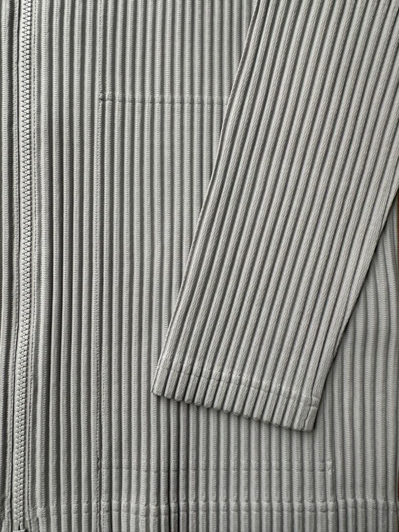 HOMME PLISSÉ ISSEY MIYAKE Basics 4