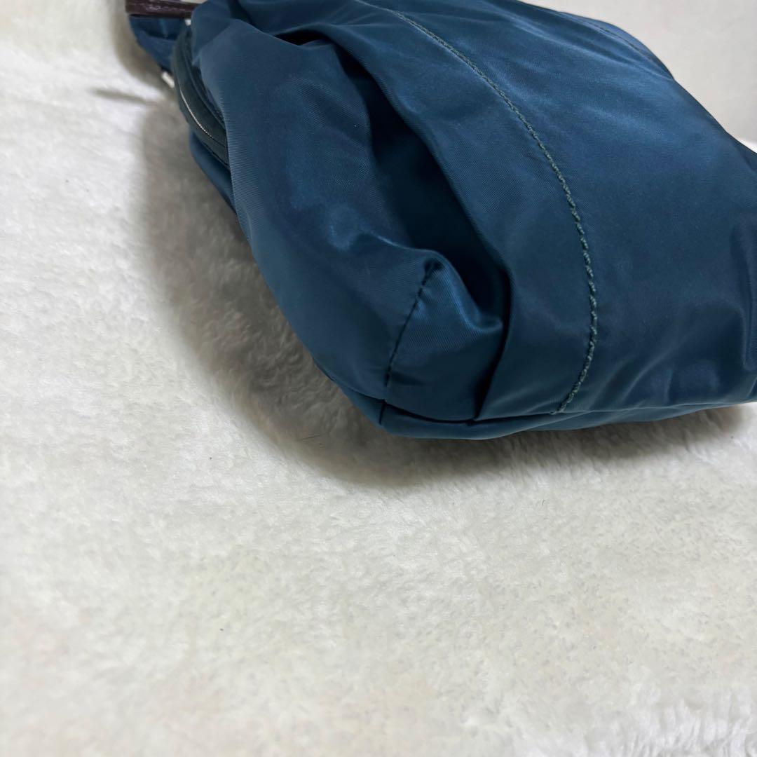 ✨極希少✨TUMI トゥミ ボディバッグ スリング ワンショルダー