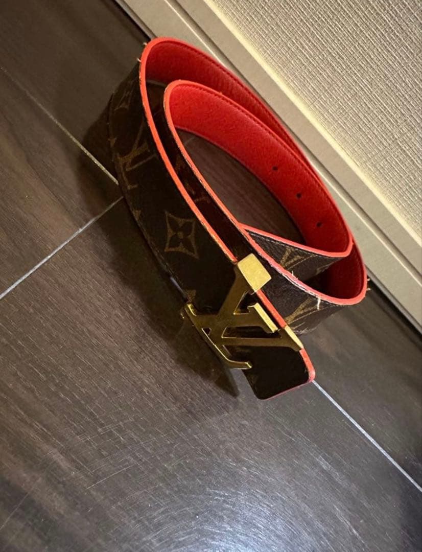 Louis Vuitton レザー ベルト ブラウン/レッド リバーシブル