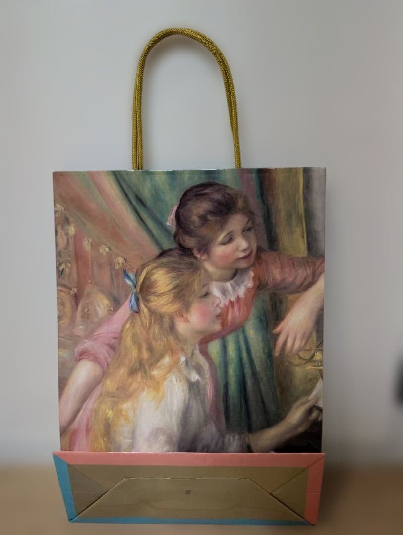 印象派ルノワール　紙袋 1点＋フェイラー　ハンカチ2枚　ピンク、ブルー　オルセー