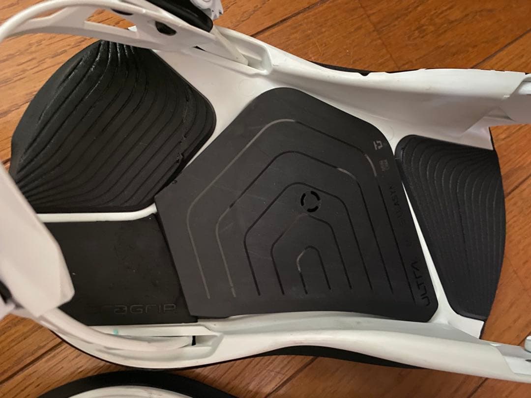 23-24UNION ULTRA ボーンホワイト　Mサイズ　メンズ