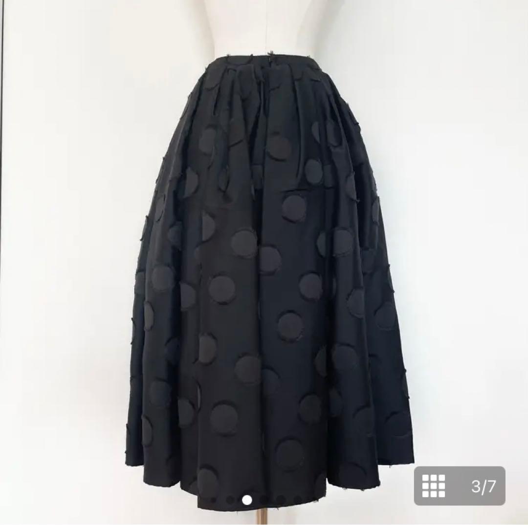 シーニュ　Cygne ドット柄スカート