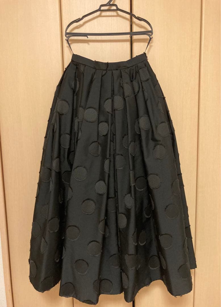 シーニュ　Cygne ドット柄スカート