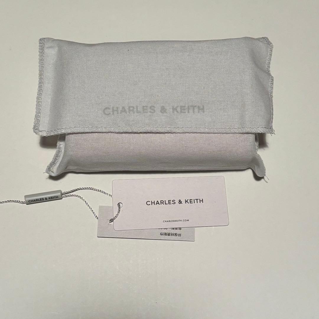 Duo ドゥオ キルトフォルドオーバー ウォレット　ライトピンク