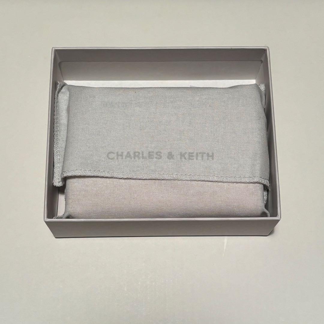 Duo ドゥオ キルトフォルドオーバー ウォレット　ライトピンク