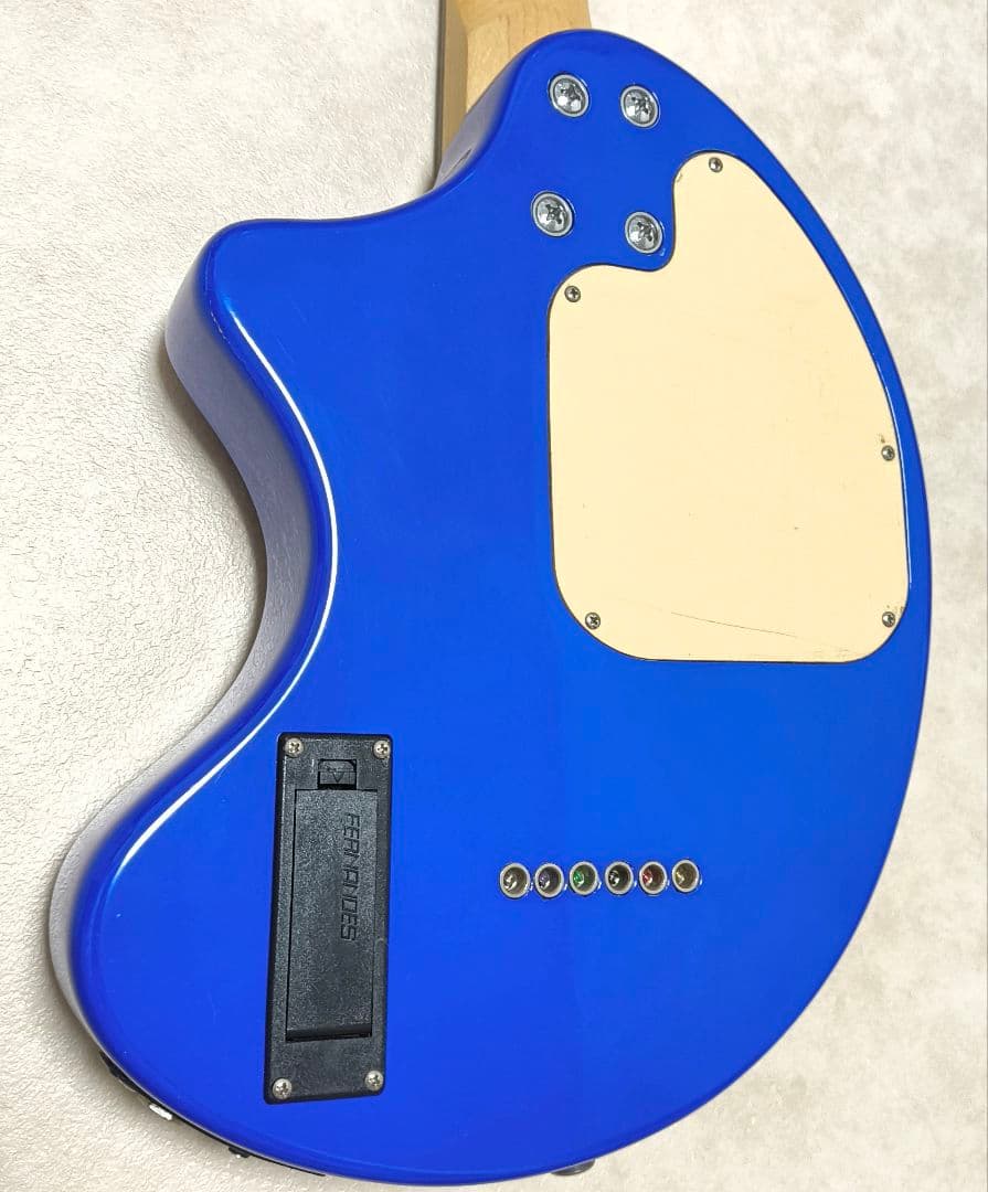 最終値下!【美品！】ZO-3 ブルー アンプ内蔵ミニギター ケース付 青色LED