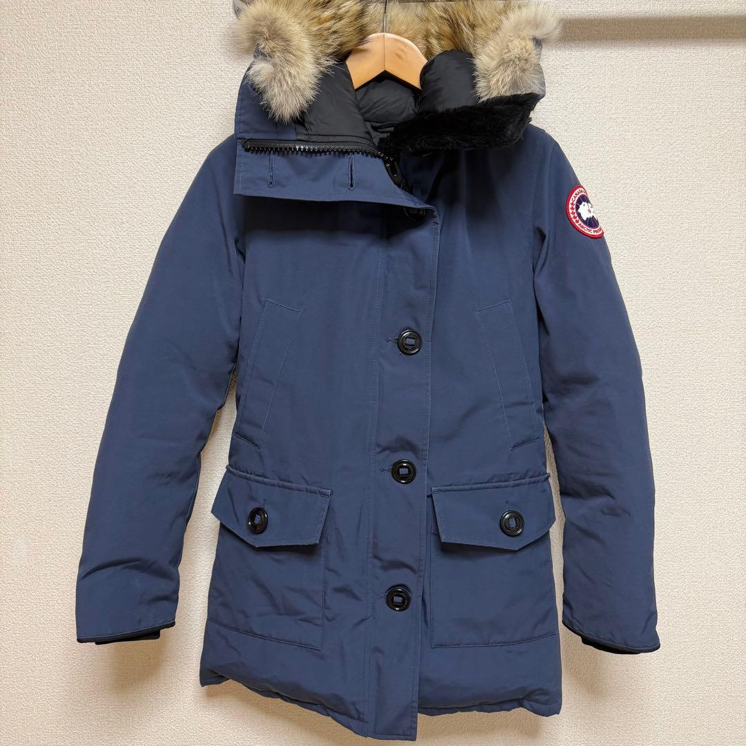 カナダグース　ダウンジャケット　パーカー　ファー　レディース　XS