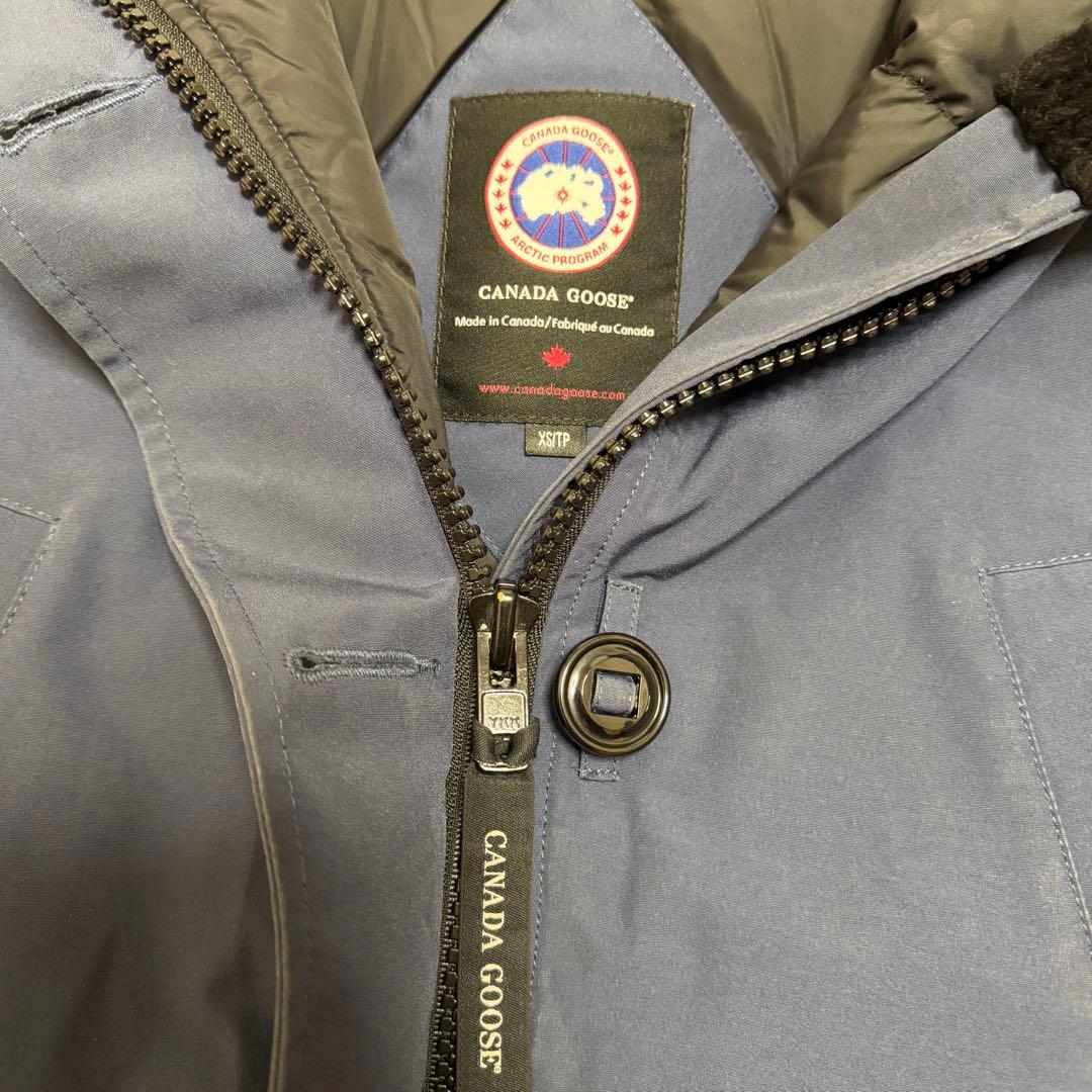 カナダグース　ダウンジャケット　パーカー　ファー　レディース　XS