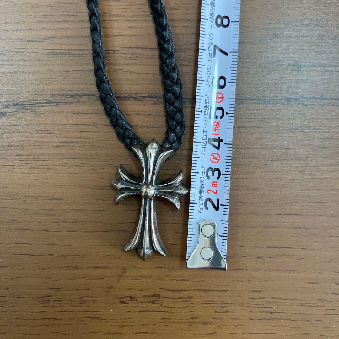 Chrome Hearts クロス型ネックレス