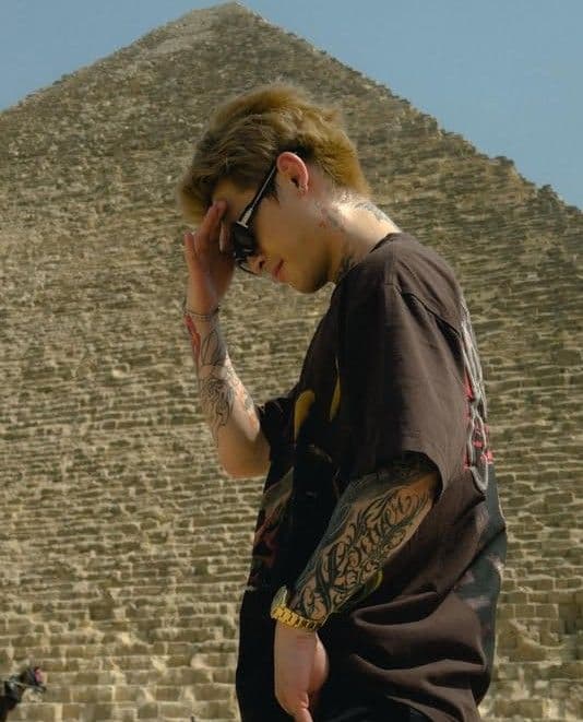 【れんれん】平本蓮 着用 Cactus Jack NB Tシャツ