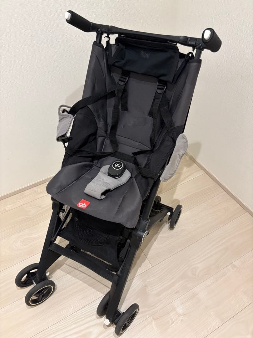 ポキット　折りたたみ式ベビーカー ブラック