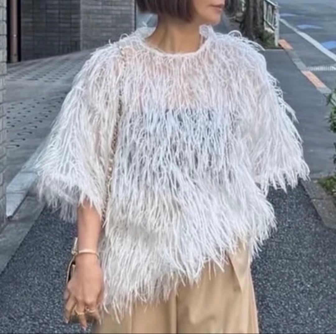 Cygne フェザートップス　Moni