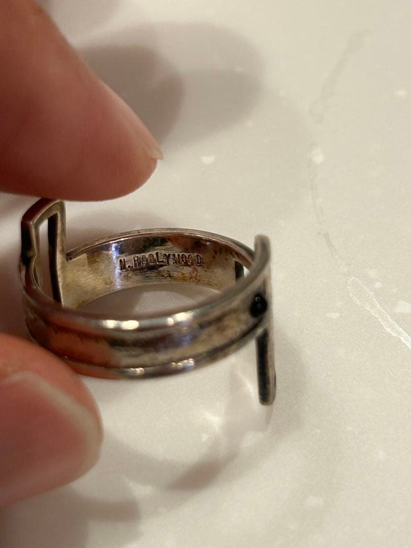 N.HOOLYWOOD、ミハラヤスヒロ 、ネックレス、黒いペン、リング