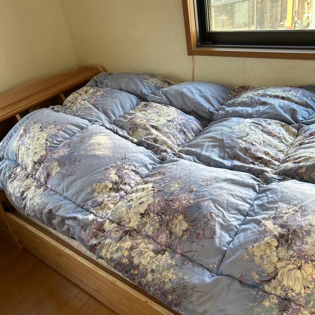 ①綺麗！来客用　花柄羽毛布団　掛け布団　たっぷり1.4kgふかふかあったかい！