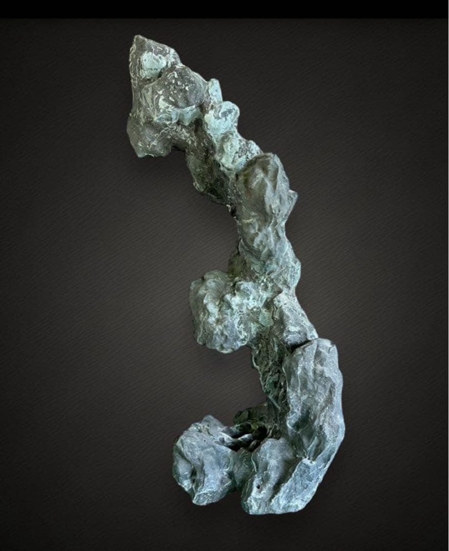 揖斐立ち石　龍岩石？