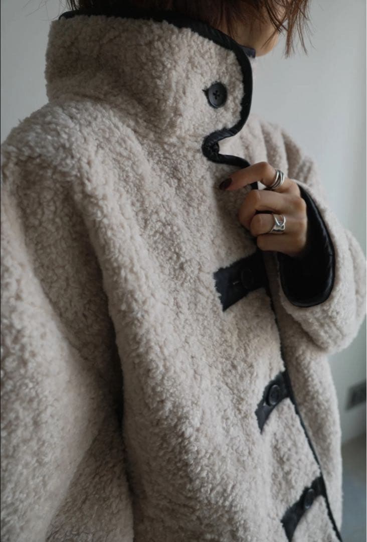 FASHIRU ボア × フェイクムートン（リバーシブルブルゾン）