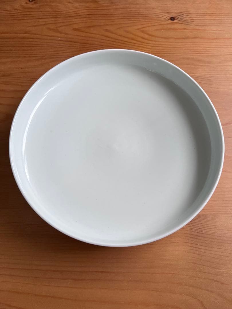 イキジョ 李起助 Lee Gee Jo 白磁リムプレート　約26cm