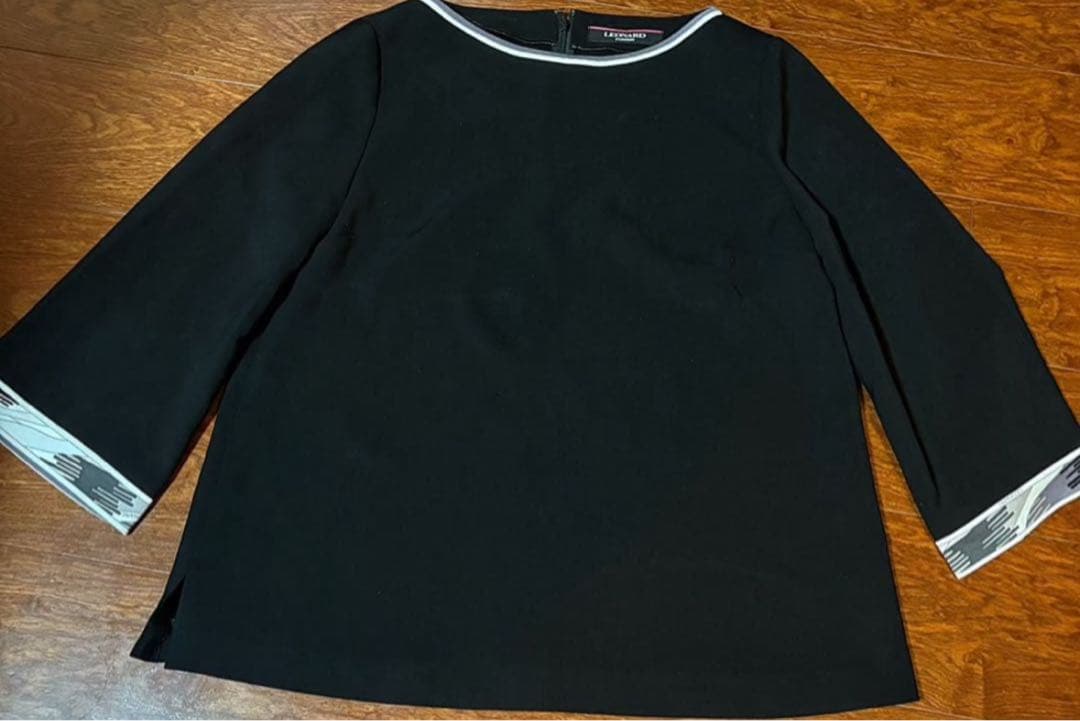 Lee モンクレール レオナール