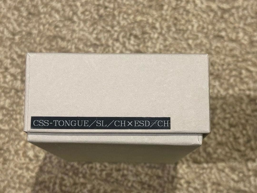 限定　ワイルドスワンズ　タング　シール　WILDSWANS ケース　財布