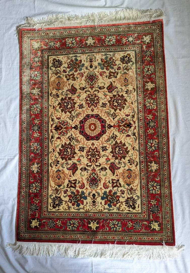 【正統派ペルシャ絨毯】カシャーン産　フラワーメダリオン　ピュアシルク　オールド