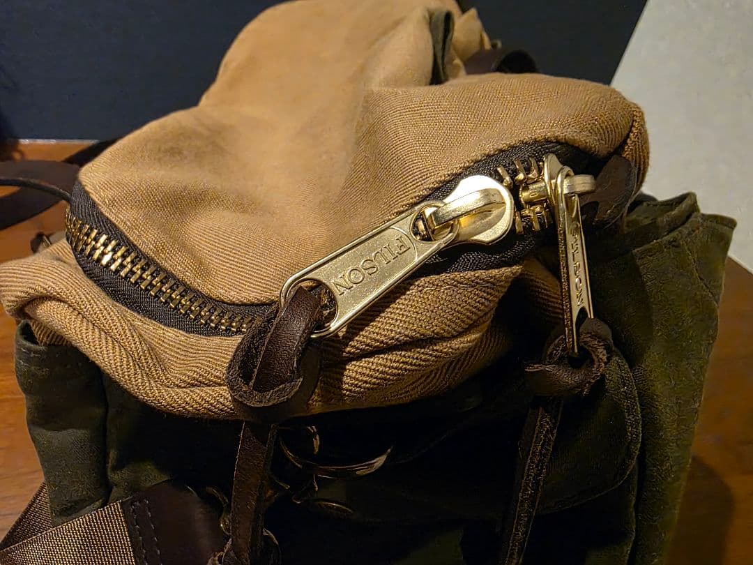 FILSON ボストンバッグ オリーブグリーン