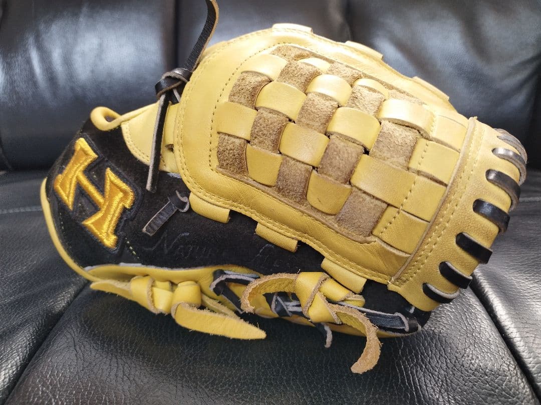 HI-GOLD ハイゴールド 一般軟式 投手用 グローブ ヌバック素材