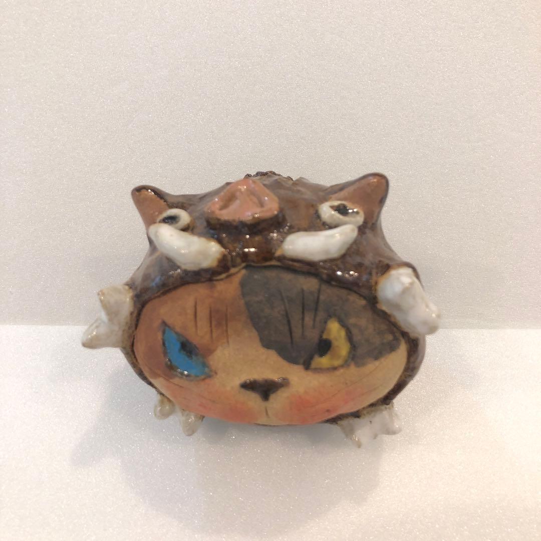 【新品】人気作家 岡村洋子 猫かぶりシリーズ 猪 置物 焼き物
