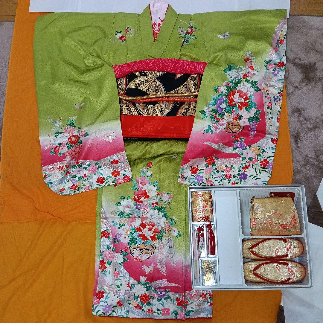 七五三　7歳　着物　ほぼフルセット　長襦袢　キッズ　アンティーク　レトロ柄