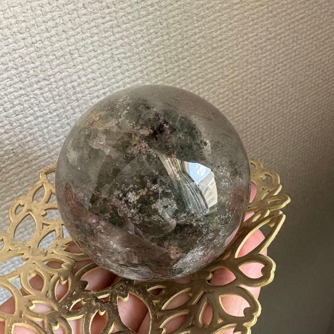 天然石 ガーデンクォーツのスフィア直径57ミリ