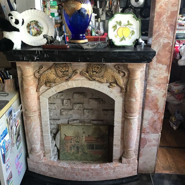 大理石マントルピース
