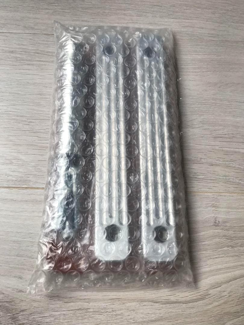 ２００系　ハイエース　ビレット　アシストグリップ　未開封　左右１セット