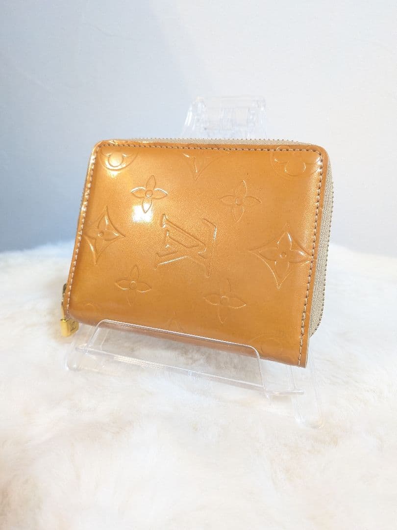 美品✨Louis Vuitton モノグラム ヴェルニ ブルーム 二つ折財布