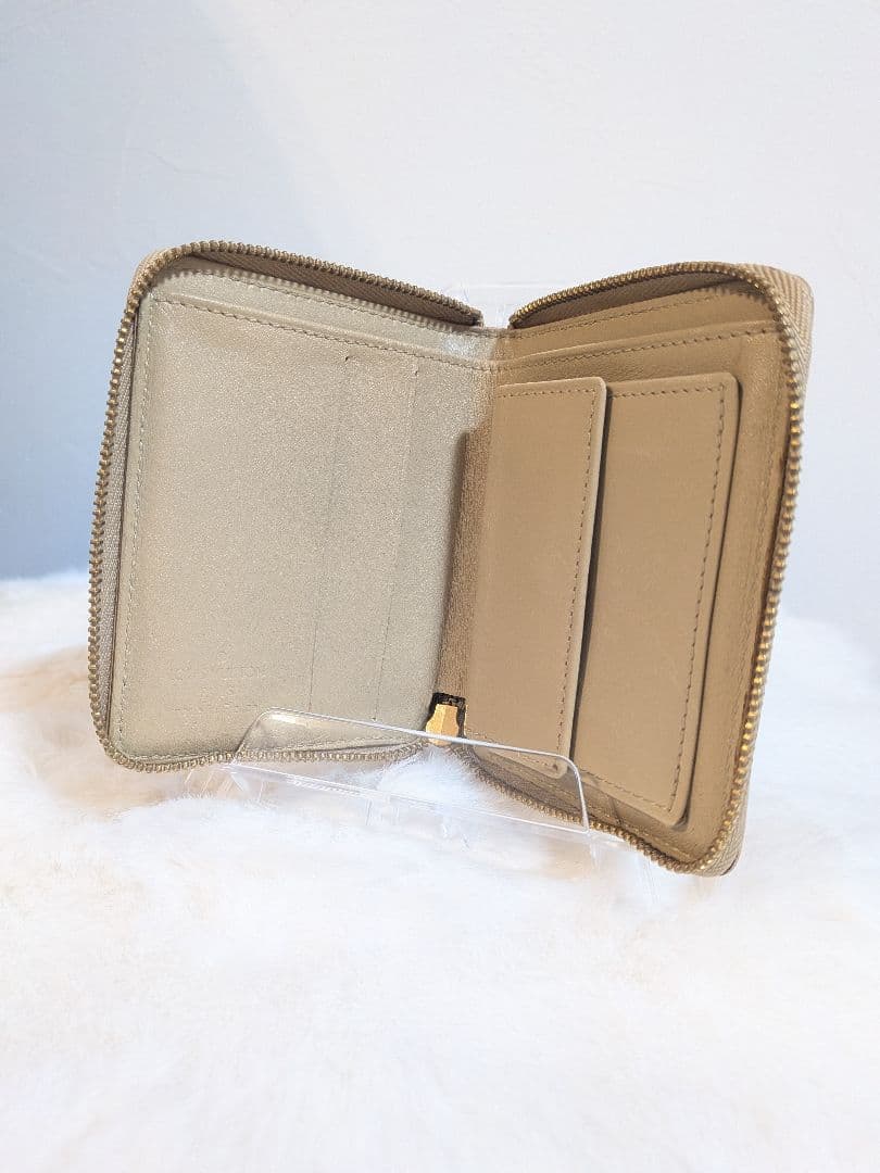 美品✨Louis Vuitton モノグラム ヴェルニ ブルーム 二つ折財布