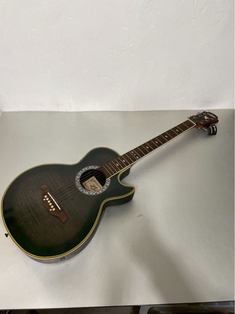 ウラン Aria AMB-35S エレアコ ギター 希少 サイン入り