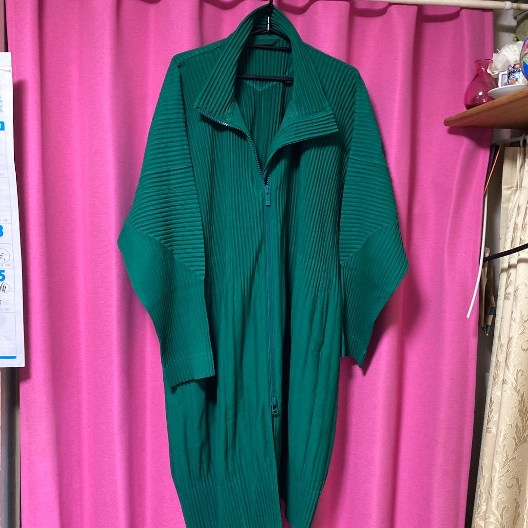 最後の値下げ‼️リブ編みグリーンジップアップカーディガン　イッセイ　ミヤケ