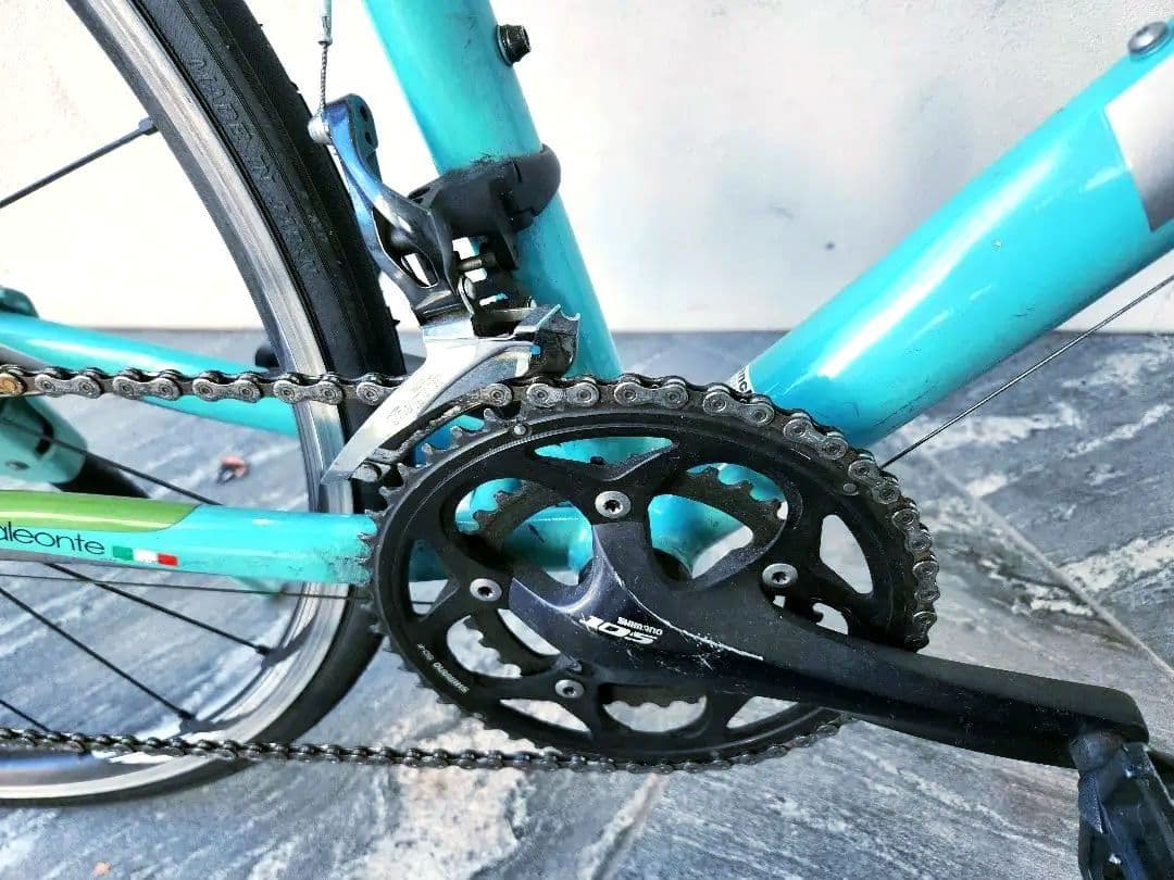 Bianchi クロスバイク カーボンフレーム