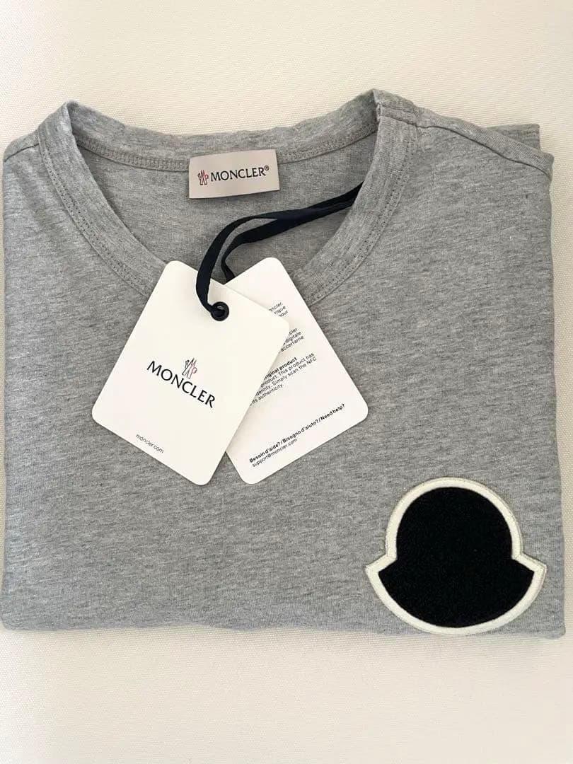 C*a様 Ⓜ️モンクレール　ロゴワッペンロングTシャツ　極美品　M