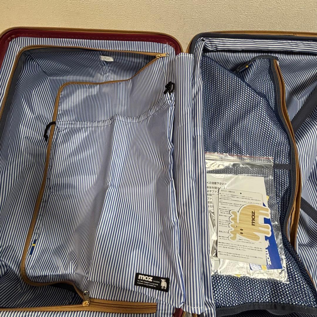 moz(モズ)キャリーケース　スーツケース 北欧　69-76L ファミリー