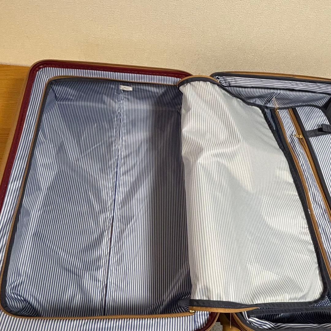 moz(モズ)キャリーケース　スーツケース 北欧　69-76L ファミリー