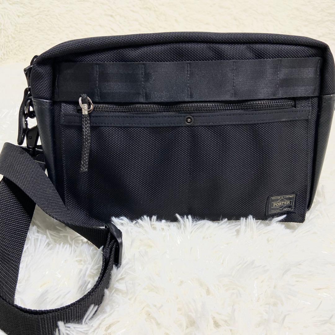 PORTER HIIT ポーターヒート　メッセンジャーバッグ　肩掛け　 ブラック