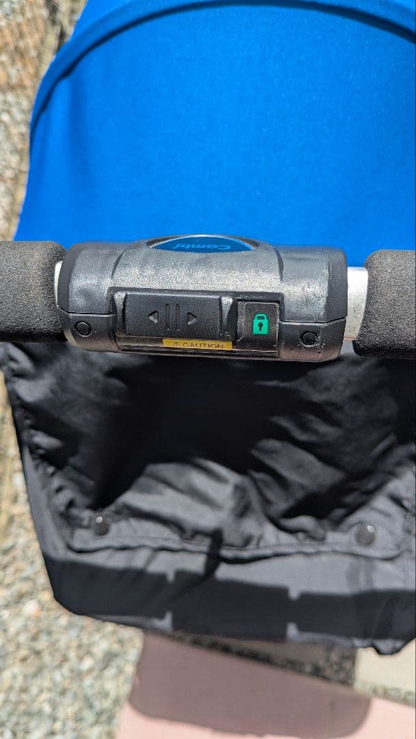 コンビ　F2プラス　ジョイント付き　2台　双子　2人乗りベビーカー