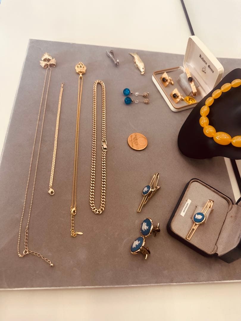 美*獣様 様 遺品整理アクセサリーおまとめセット