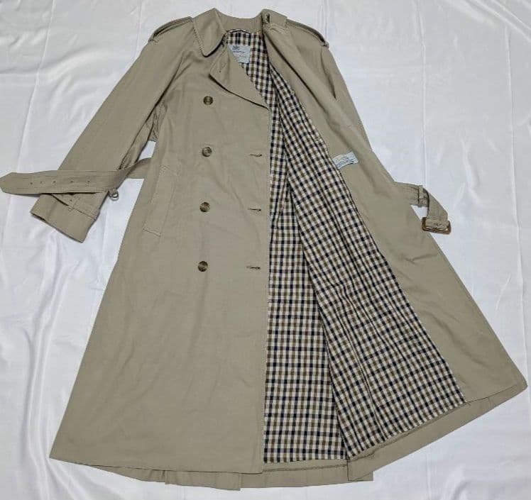 英国王室御用達　英国製　Aquascutum　トレンチコート ロング丈