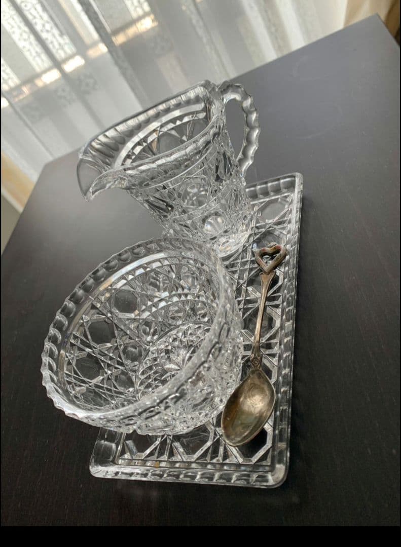 未使用　クリスタル　ミルクピッチャー&シュガーカップセット