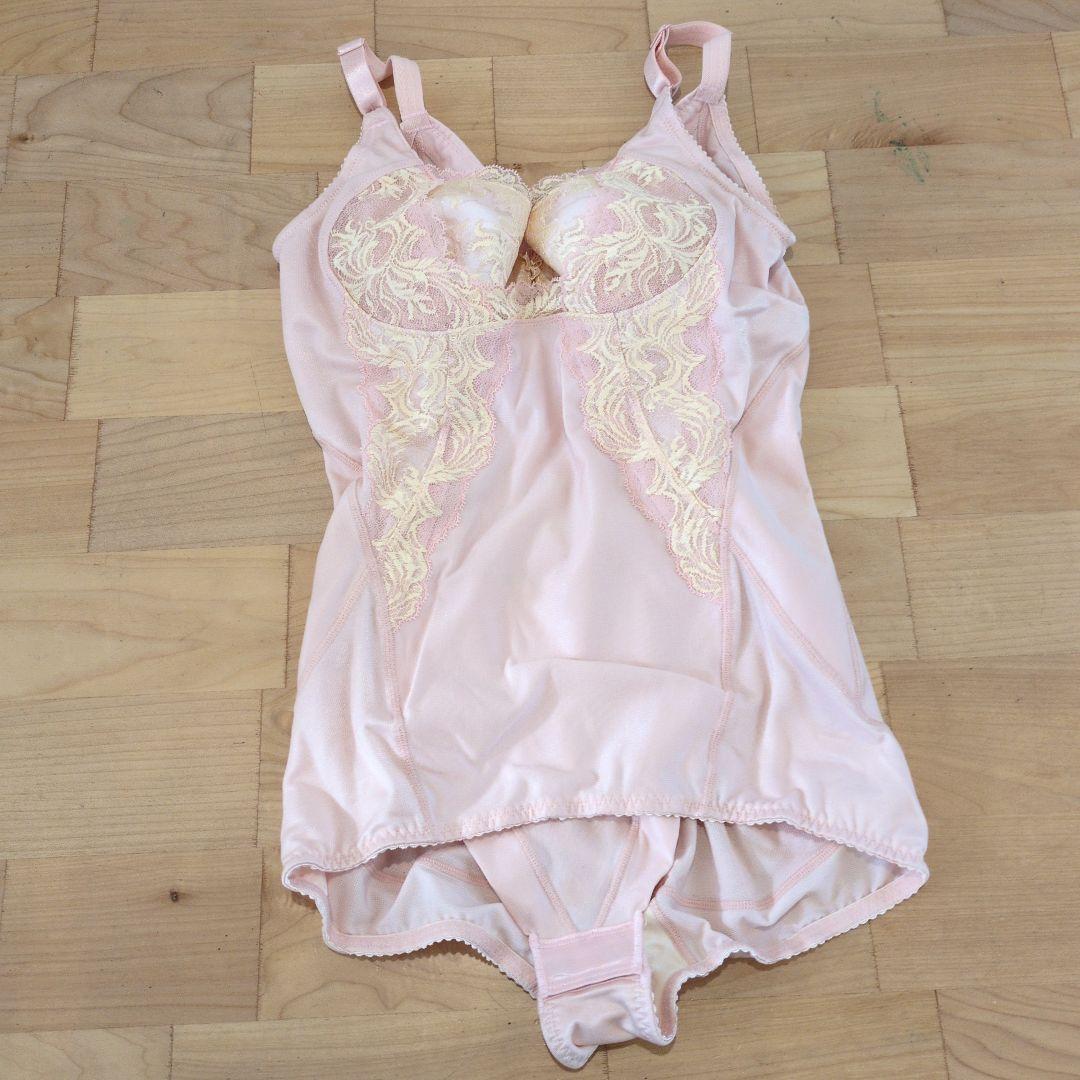 マルコ ボディスーツとショーツセット